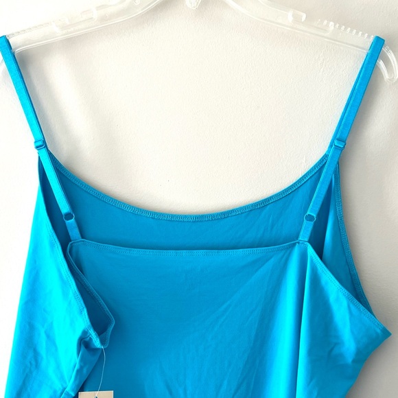 ColdWater Creek 🆕 2X Aqua Essential Tank with adjustable straps. - Picture 3 of 7